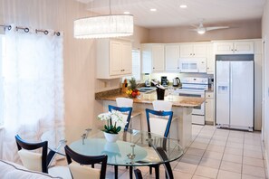 Regal Beach #231- Dining Area & Kitchen