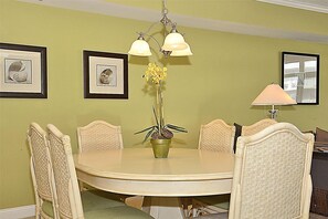 ,Dining Room,