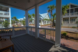 Front entrance and spacious covered patio 