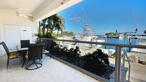Marina view covered Lanai