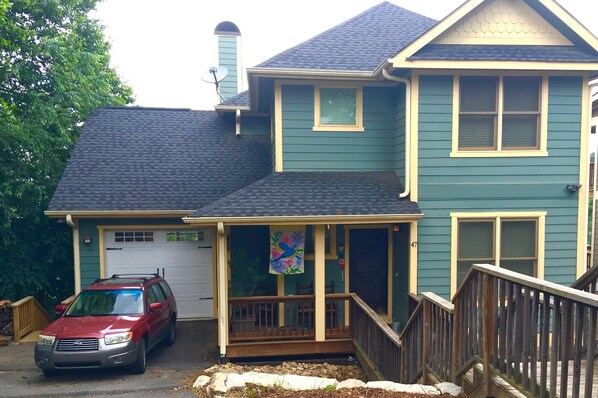Bungalow.  You have entire lower floor.  