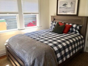 Bedroom 2 with queen bed