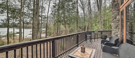 Heathsville Vacation Rental | 3BR | 3.5BA | 3,900 Sq Ft | Steps Required