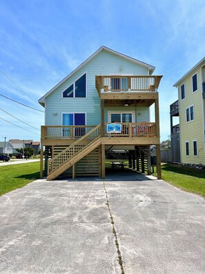 Ample parking and space for outdoor activities.