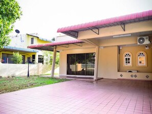 VINTAGE Homestay Seberang Jaya (7P0056)