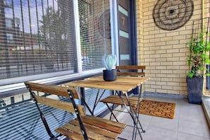 Front porch seating area