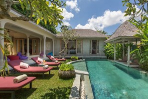 3BR Villa For Family in Seminyak 