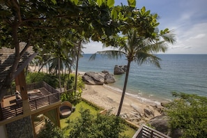All rooms have breathtaking sea and ocean views.