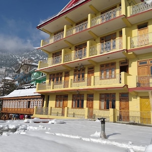 Hotel Monal Residency Kalpa