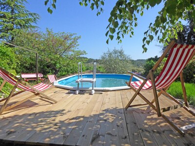 Quality cottage classified 3* with private pool in quiet hamlet in minervois