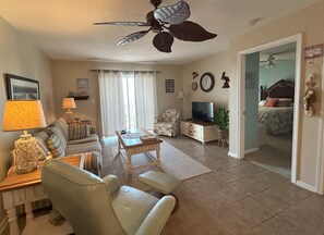 Spacious living area 