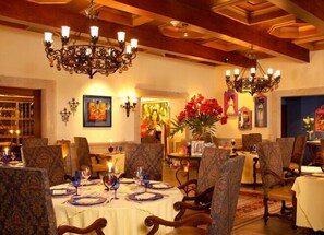 Restaurant/fine dining