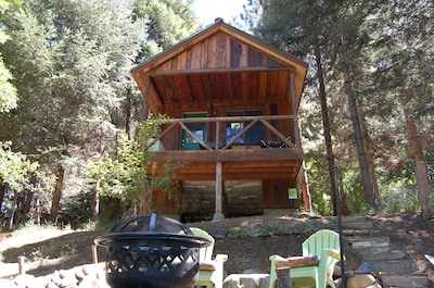 On the Trinity River, Fire Pit, Dogs OK, Privacy, Historic Miner's Cabin