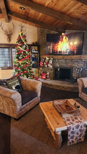 Cozy Living Room With Fireplace 