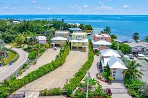 Front Entry - Aerial view 1