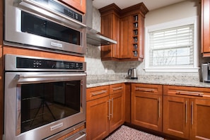 Microwave, oven and plate warmer