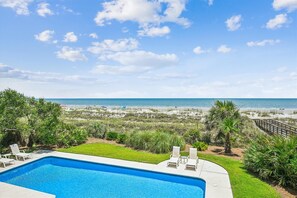 Beautiful Ocean Front Views from 8 Junket