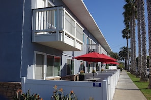 Private Patios/Balcoies