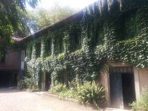 Your  apartment  within the old textile factory 