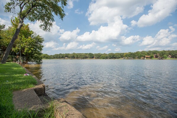Stunning views of the lake from the spacious yard.