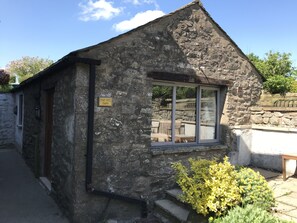 Pear Tree Barn entrance