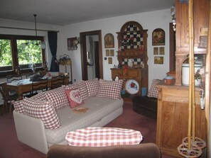 The Living/Dining Room