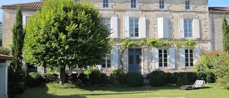 belle propriété avec piscine