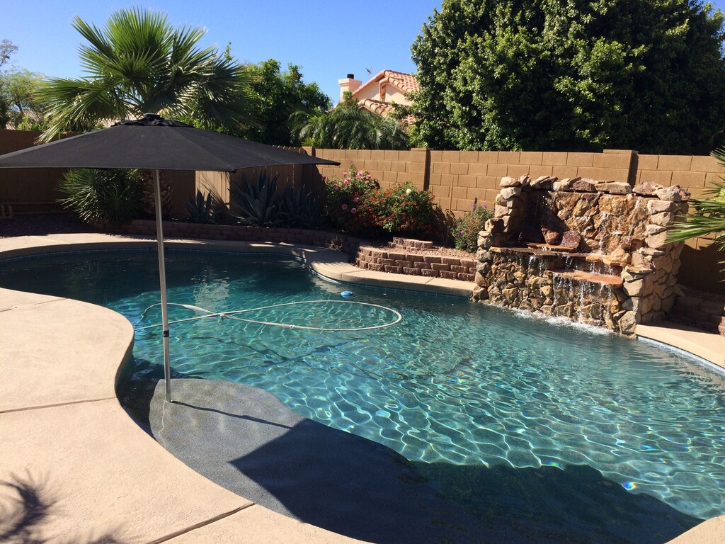 banglo private pool