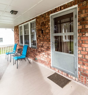Front porch is great for spending downtime in the morning, afternoon or night.
