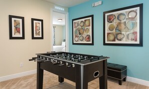 Spielezimmer