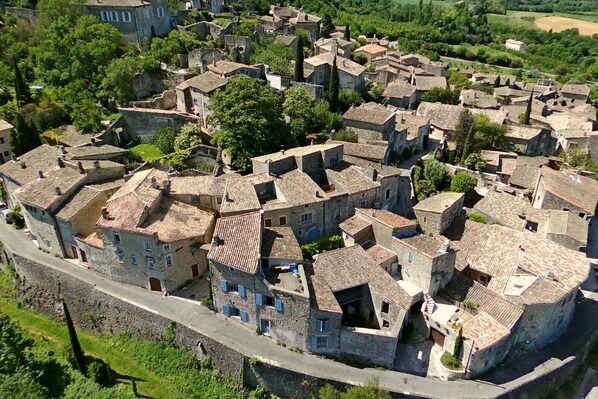 Le centre du vieux village de Mirmande