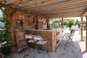 Holiday rental BARBENTANE house for rent Poolhouse