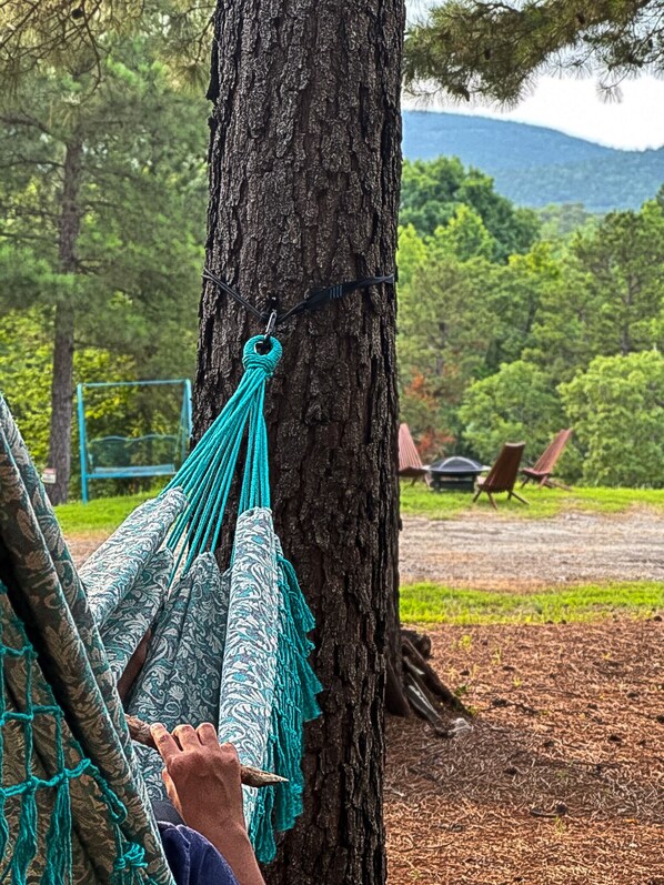 Bring your favorite books . Relax in Hammock and enjoy the peace and serenity