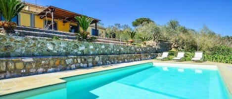 Private pool sorrento villa amolu located in Sant'Agata sui due Golfi vacation