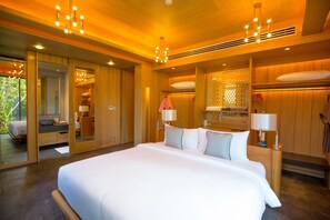 2 Bedroom Luxury Pool Villa Garden View