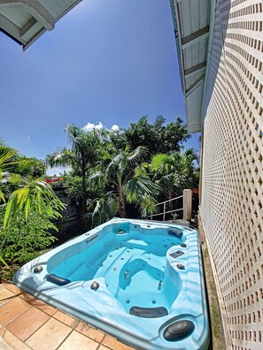 Bubbelpool utomhus