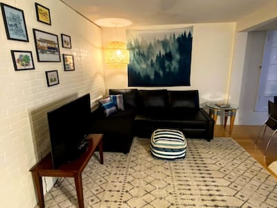 Private, Luxurious, Modern Potrero Garden Suite with Private Parking