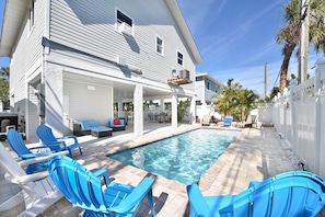 Pool area