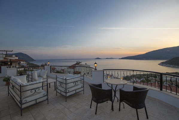 Roof Terrace with Panoramic Sea Views at Sunset