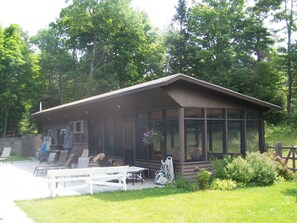 70' pool house
