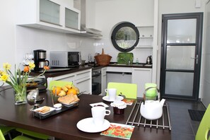 Salle à manger / cuisine