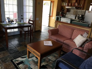 dining and living area with flat TV and Stereo Radio
all room has ceiling fans