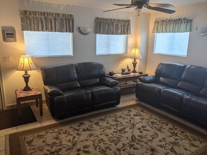 Large Living Room with plenty of lights