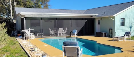 New screened in back patio