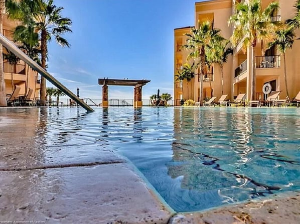 Infinity Pool