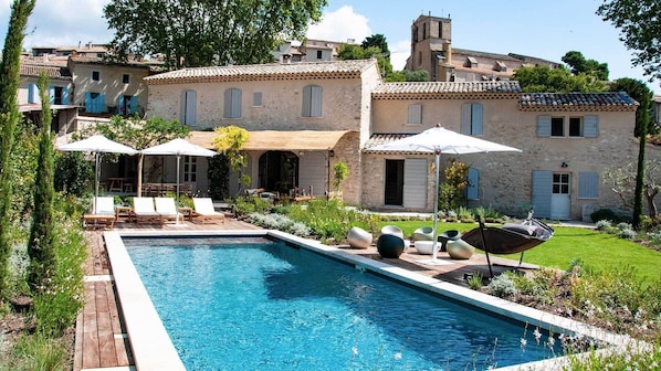 Mas d'Estieu - Cucuron - Luberon - France | fully renovated