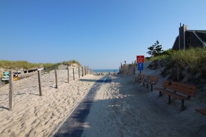 Bay View Beach boardwalk 