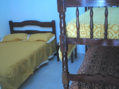 Ap 3 dorm, 2 wc, 100 m da praia, diarias pra jan/21 a R$250!! Aproveite!