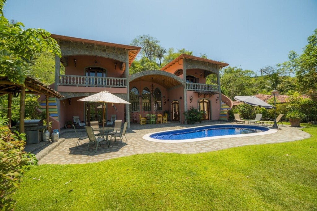 Picture of villa