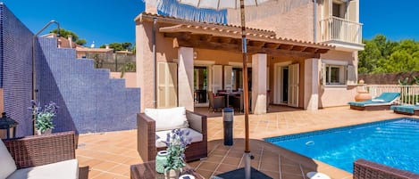 Finca Casa Leon mit Pool in Cala Mesquida